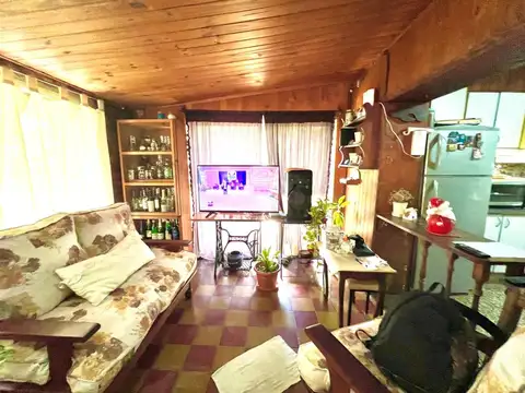 Casa en Venta con 3 cocheras