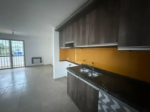 Departamento 3 ambientes con 1 baño