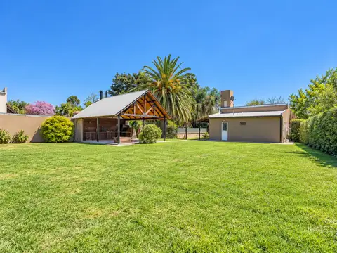 Casa Monoambiente con 2 baños