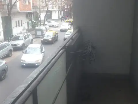 DPTO 2AMB, CON BALCON