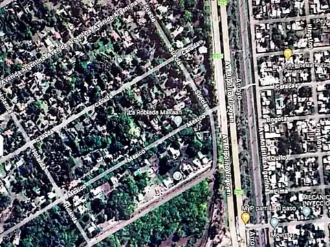 Terreno en Venta 48  mts Fondo