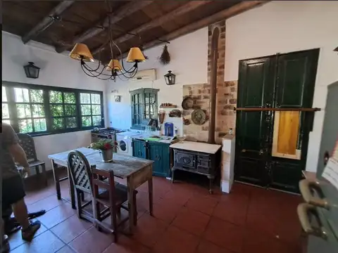 Casa en Venta en Los Hornos, USD 350.000