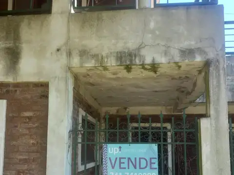 Casa en Venta en Alvarez, USD 165.000
