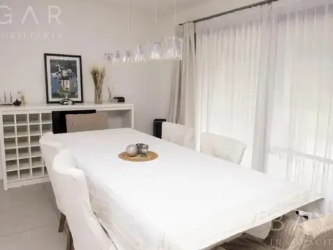 Casa en Venta al Este