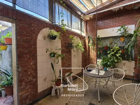 VENTA | Casa Interna 2 Dormitorios con Patio y Terraza | Paraguay 3870