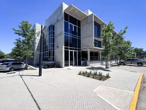 VENTA - Oficina de 45m2. Edificio Bagua. Funes.