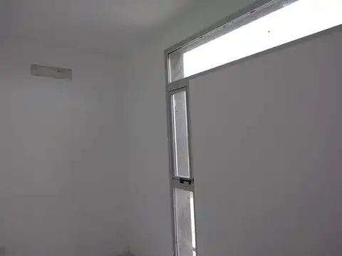Casa 5 ambientes con 4 baños