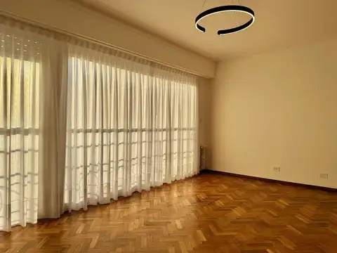 Departamento en Venta en Plaza Colon, USD 165.000