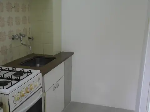 Yerbal 500, Piso PB