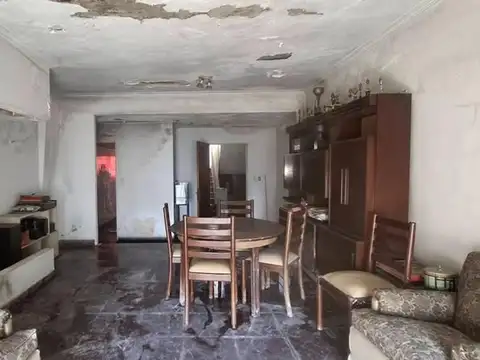 Depto Tipo Casa en Venta de 3 ambientes