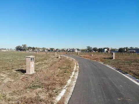 Ava. Venta De Lote En Village Joven