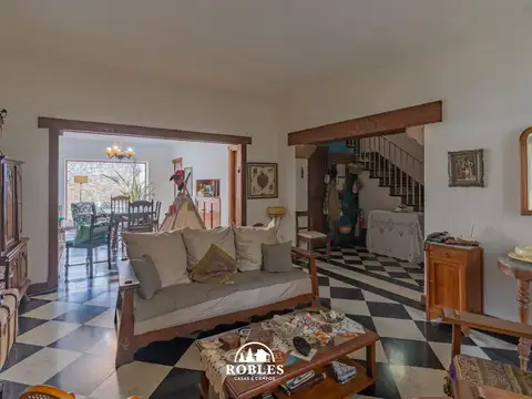 Casa en Venta con 1 cochera