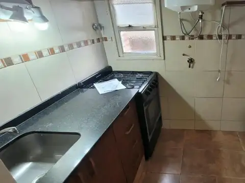 Departamento en Alquiler en Balvanera, $ 850.000