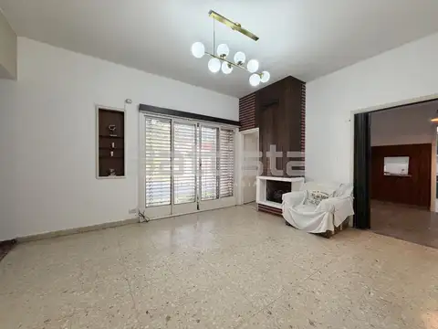 Casa en Alquiler de 4 dormitorios