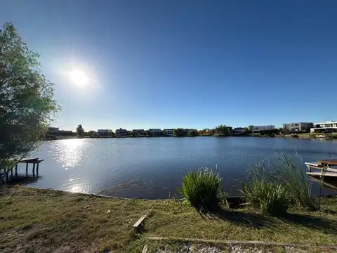 VENTA Lote al agua en El Cantón Puerto OPORTUNIDAD