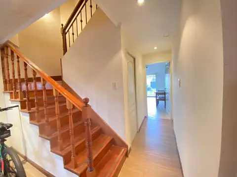 Depto Tipo Casa en Venta en Saavedra, USD 365.000