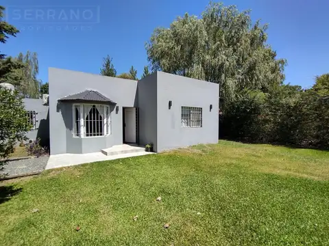 Venta. Casa 3 Ambientes. Lote de 760 M2. Parque Sakura. Exaltación de la Cruz
