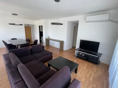 Departamento en Alquiler de 4 ambientes