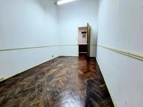 Oficina en Venta en Tribunales, USD 39.000