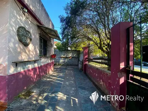 Depto Tipo Casa en Venta con 1 cocheras