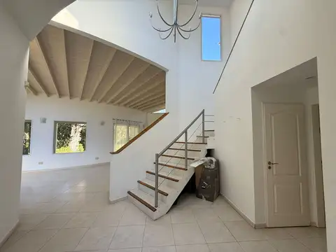 Casa en Venta en Fincas Del Lago, USD 280.000
