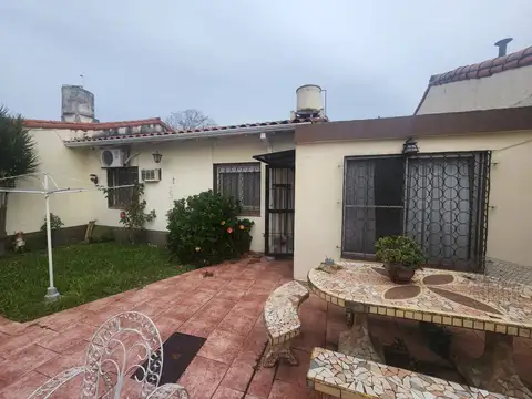 Casa en Venta en Banfield, USD 128.000
