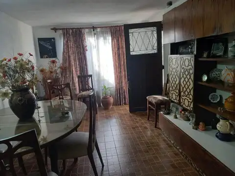 Manuelita Rosas 2100