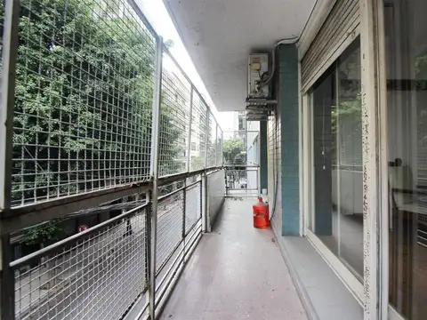 Departamento 4 ambientes con 2 baños