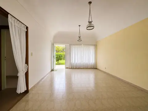 VENTA CASA 3 AMBIENTES VILLA LUZURIAGA