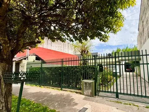 VENTA CASA 3 AMBIENTES VILLA LUZURIAGA