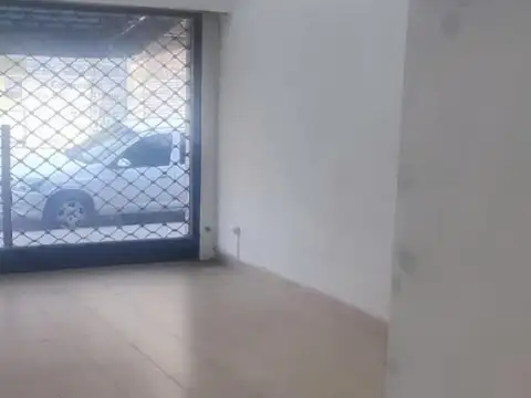 Local comercial en venta centro de Munro sin expensas