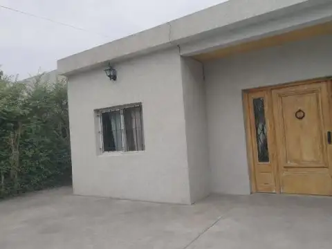 Casa en Venta en Manuel Alberti, USD 137.000