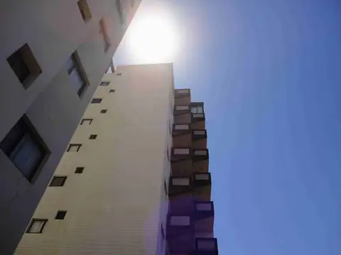 VENDO/PERMUTO EXCELENTE DEPTO. VISTA PANORÁMICA AL MAR 1 DOR  V3787B