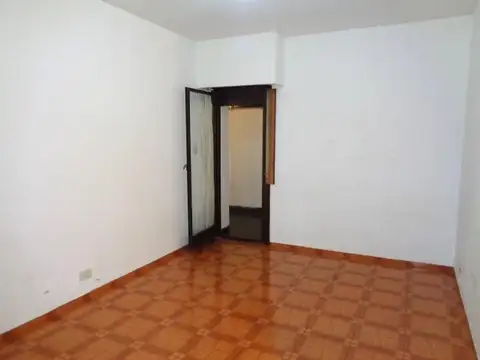 Departamento 5 ambientes con 2 baños