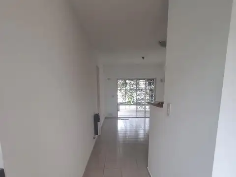Departamento en Venta en Countries y Barrios Cerrados en Moreno, USD 55.000