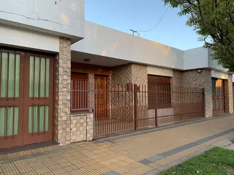 Excelente casa en MURPHY Santa Fe