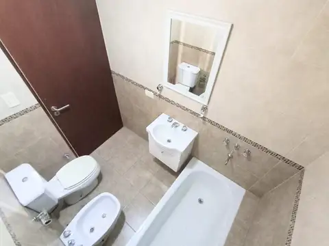 Departamento en Alquiler en Floresta, $ 450.000