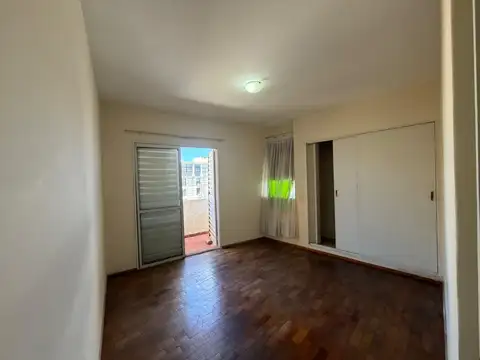 Lavalle 1500, Piso 5