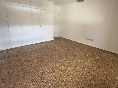Departamento en Alquiler en Morón Sur, $ 380.000