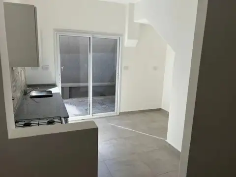 Depto Tipo Casa en Venta de 2 dormitorios