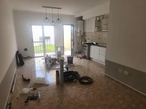 Departamento en Alquiler en San Andres, $ 700.000