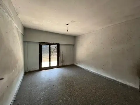 Sarratea 9300, Piso 1