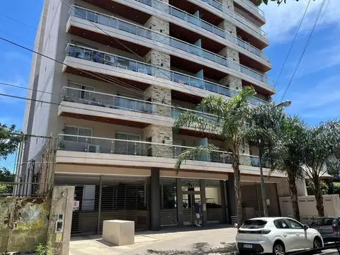 Hermoso departamento de 5 ambientes zona centrica