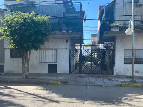 VENTA DE DEPARTAMENTO EN RAMOS MEJIA NORTE, 40 M2( BAJAS EXPENSAS, COMODO Y LUMINOSO! OPORTUNIDAD