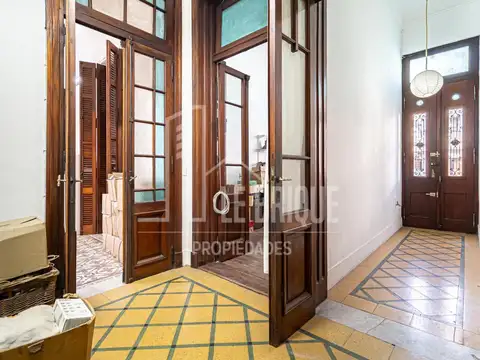 Depto Tipo Casa en Venta de 5 ambientes