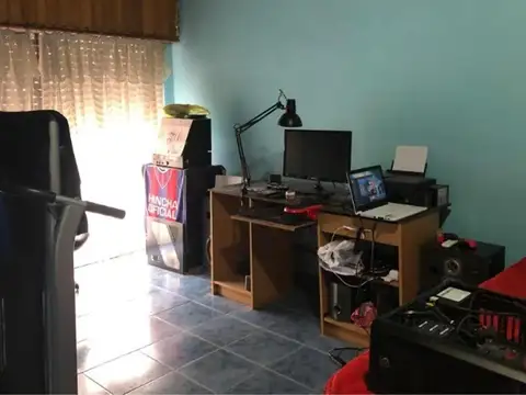 Casa en Venta en Moron, USD 160.000