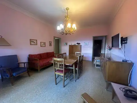 Depto Tipo Casa en Venta 69 años