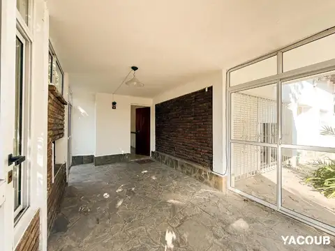 Casa en Venta en Manuel B Gonnet, USD 185.000