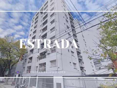 Estrada al 0 - Parque Chacabuco- departamento en venta - 3 amb con balcón y cochera fija