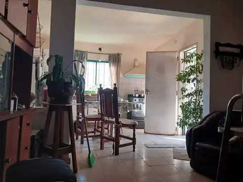 Casa en Venta con 5 cocheras